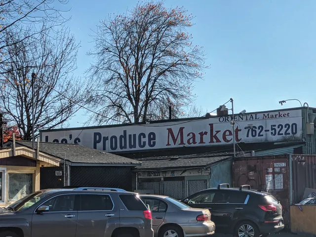 Lee's Produce