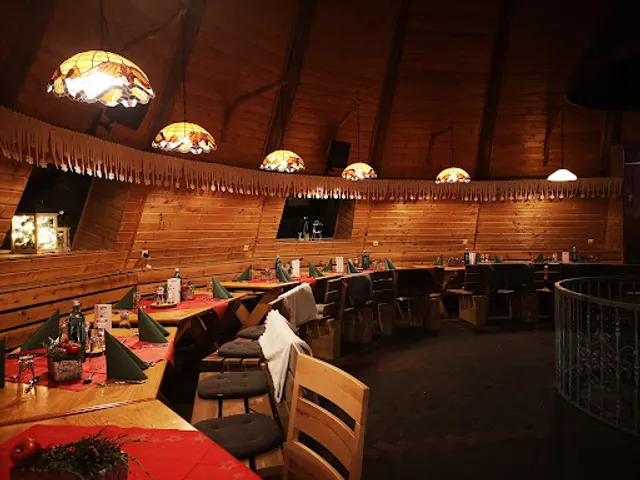 Forsthof Waidmannsheil - Rauchhaupt GmbH