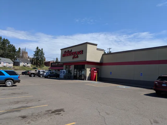 Woodland Marketplace Foods