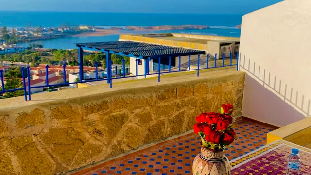 La terrasse vue sur mer