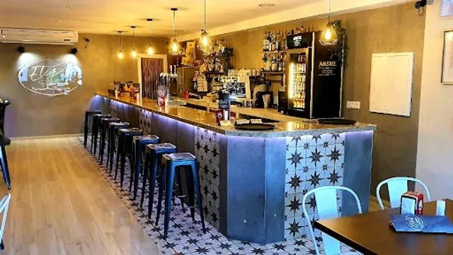 El Pub Café-Bar