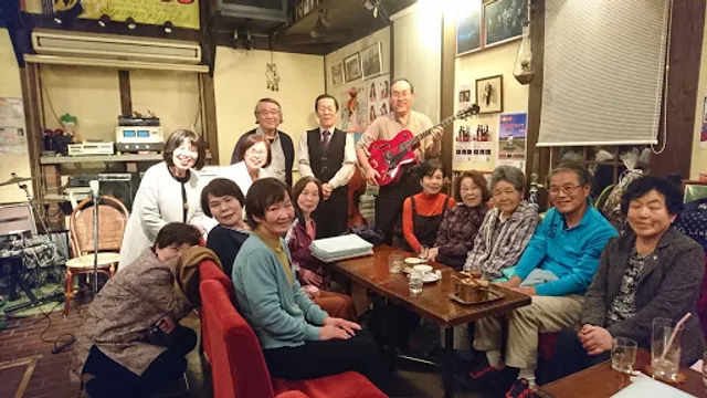 カルチェラタン