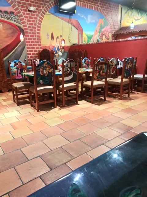 Rayne Plaza Shopping Center