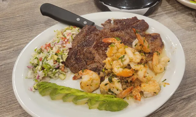 Marquez Restaurant Bar and Grill