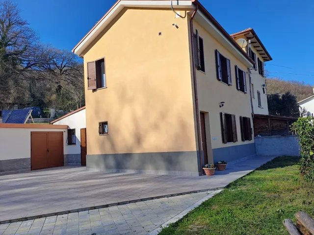 Affittacamere "Fratello Sole & Sorella Luna"