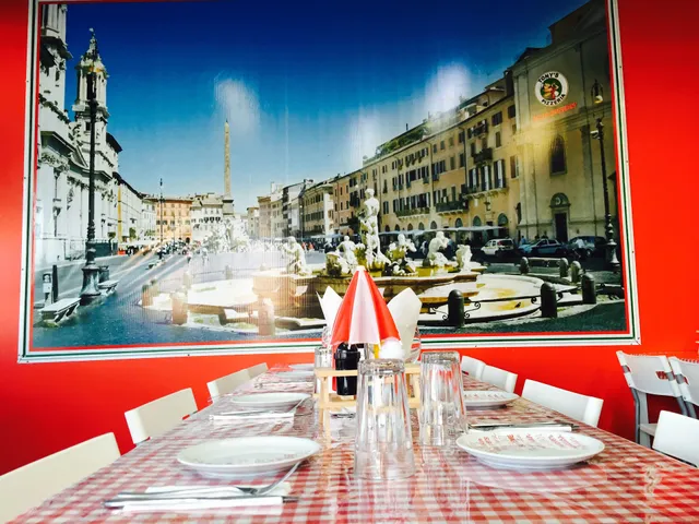 Tony's Pizzeria Robina