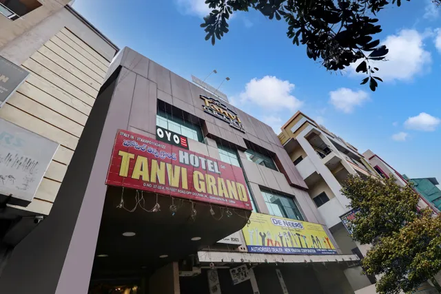 OYO Hotel Tanvi Grand