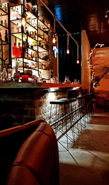 Pina Cocktails & Co.