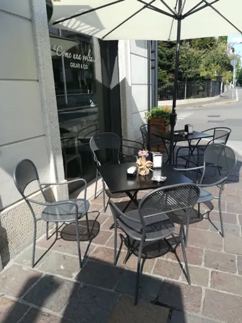 Come una volta caffè gelati & co