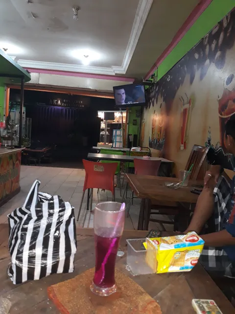 Juice Bar Cappucino Cincau