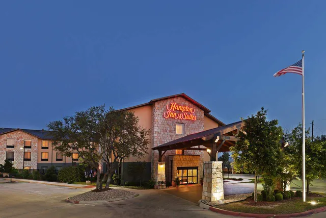 Hampton Inn & Suites Austin - Lakeway