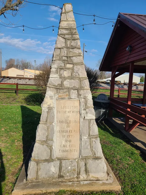 Roy Dickey Reynolds Park