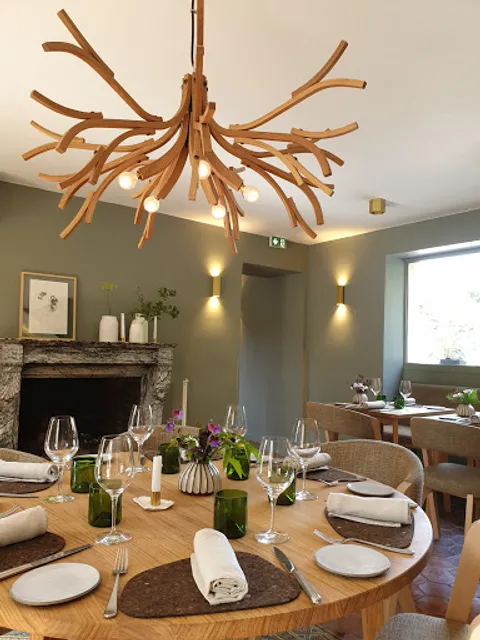 Domaine les Bruyères / Ruche, le Restaurant