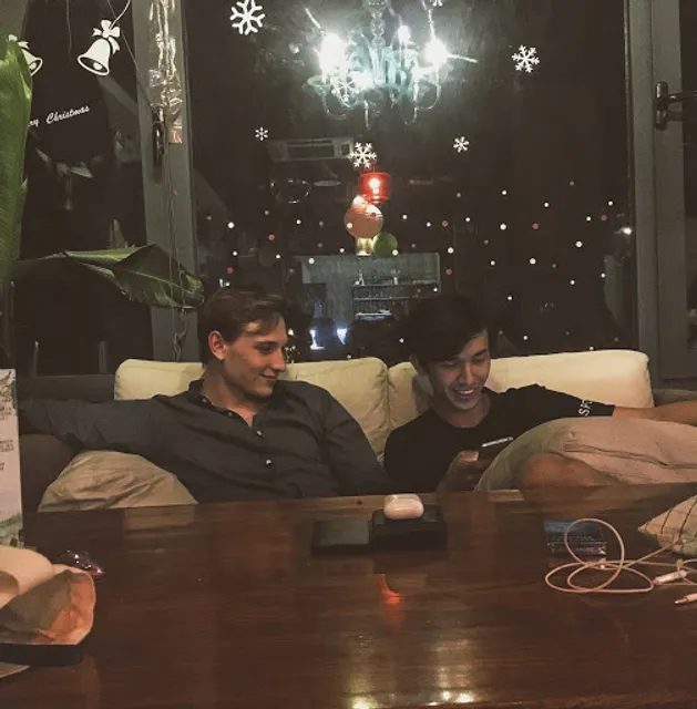 Mr. Burger Student Restaurant