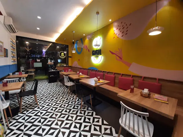 Gigil Brasserie ..... The Food Lovers cafe