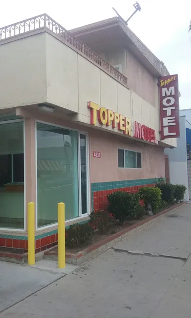 Topper Motel