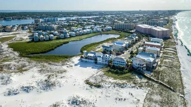 Magnolia House by Holiday Isle