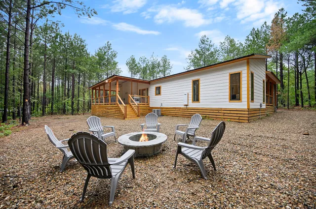 Sugar & Spice Adult Cabin