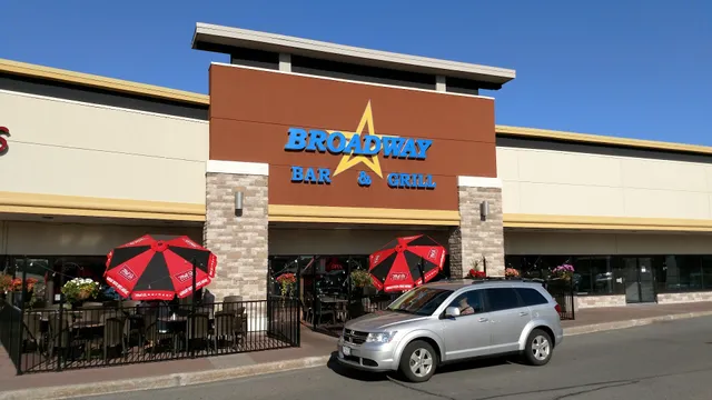 Broadway Bar & Grill Orleans