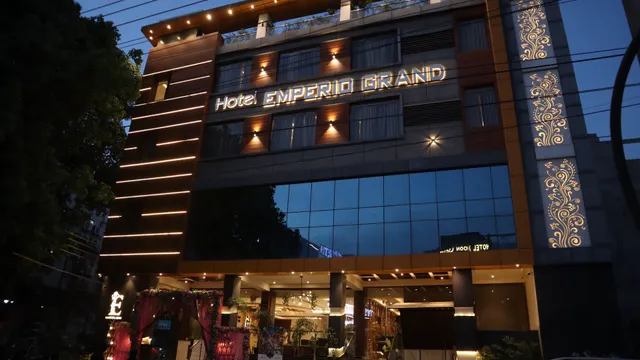 Hotel Emperio Grand & Banquet Hall - Banquet Hall In Lucknow - Marriage Hall In Lucknow