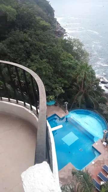 Mar Sereno Hotel & Suites