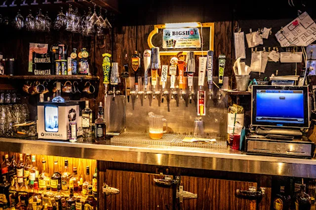 Camel's Bar and Grill