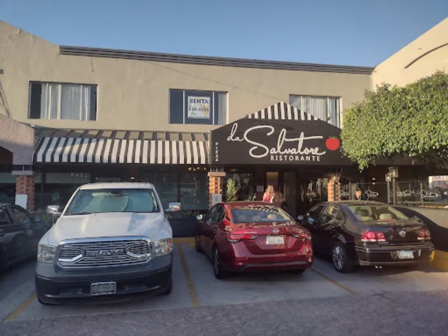 da Salvatore Restaurant