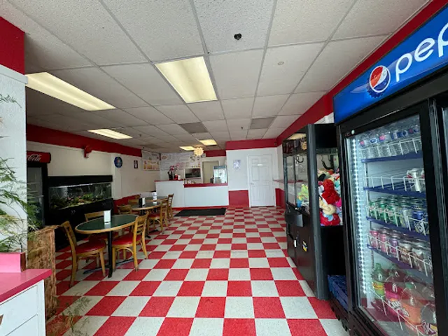 Canadian Pizza Unlimited innisfail