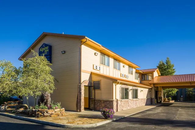 Alpine Inn and Suites of Gunnison