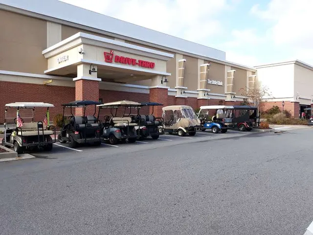 Braelinn Village Shopping Center