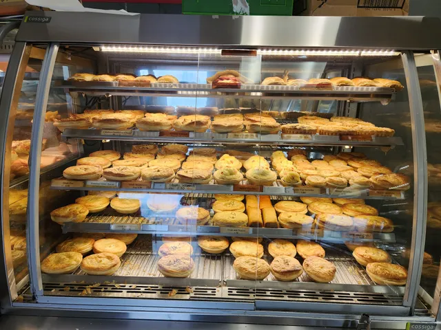 Topstar Bakery and Cafe