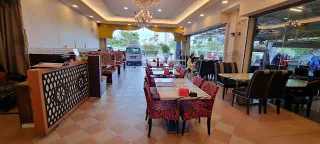 Sana’a Restaurant Cyberjaya