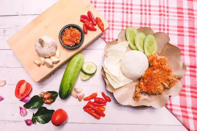 Ayam Geprek Pangeran Cicaheum