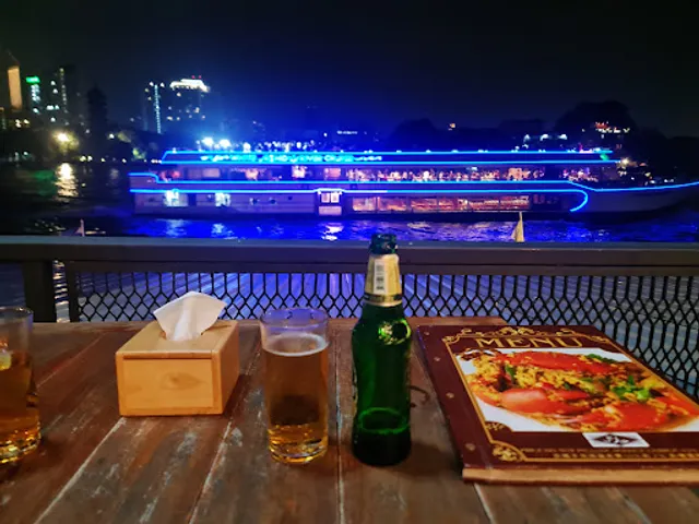 JOJO SEAFOOD RIVERSIDE