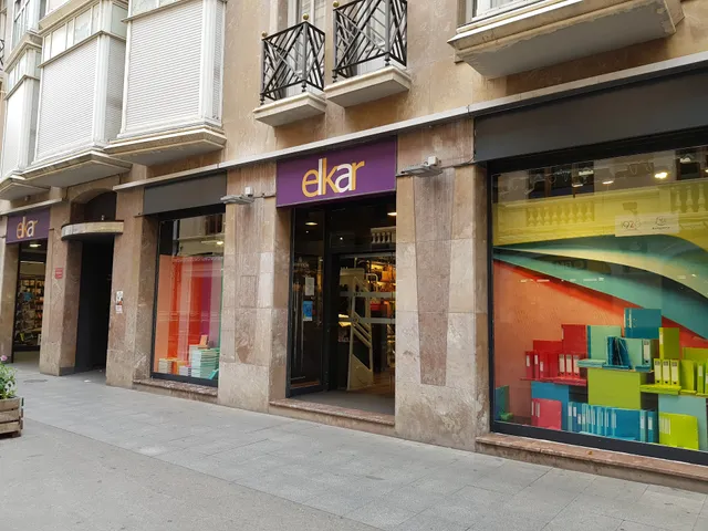 elkar liburu-denda Librería San Prudencio