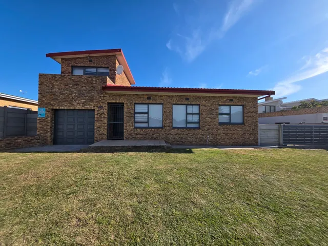 Hello Home Struisbaai