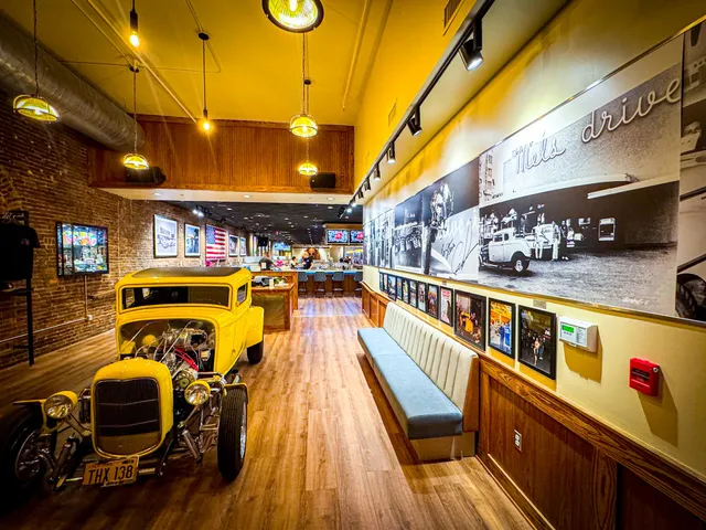 Mel’s Drive-In Nashville