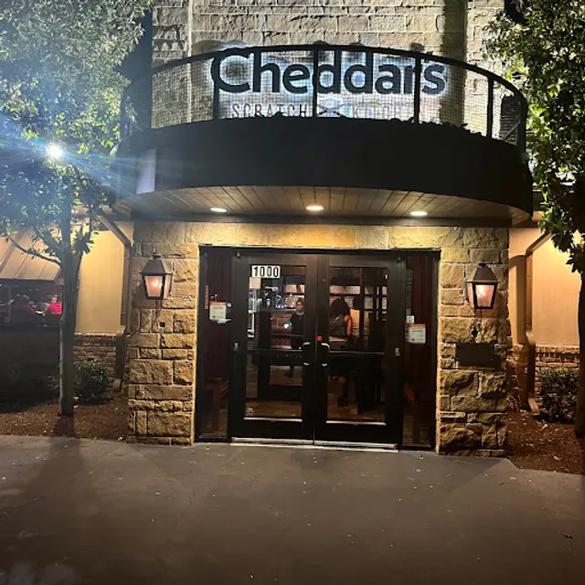 Cheddar's Scratch Kitchen