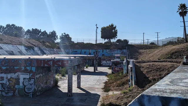 Battery Barlow-Saxton / Angels Gate Bunkers