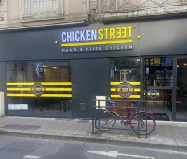Chicken Street Angers Naan & Fried Chicken