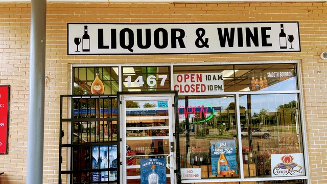 Spiros liquor & wine