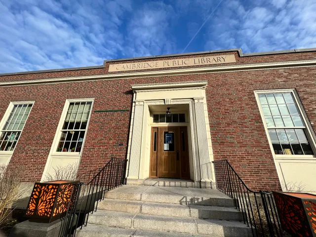 Cambridge Public Library - O'Connell Branch