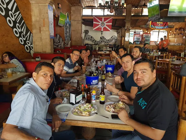 Mariscos La Ola Insurgentes