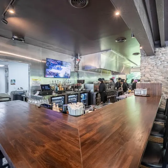 The Baht - Thai Restaurant & Bar