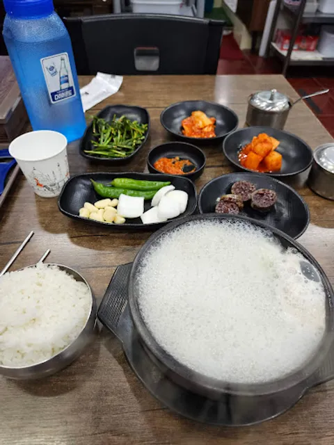 형제돼지국밥