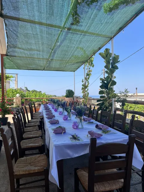 ROMANTZA CAFE-RESTAURANT