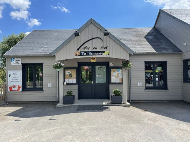 Le Domaine de l'Arc en ciel