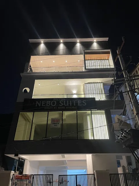 Hotel Nebo Suites