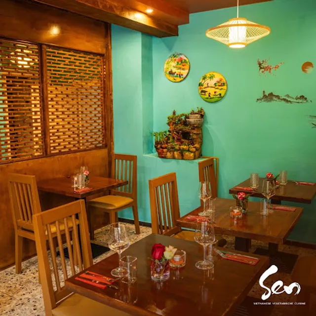 Sen - Vietnamese Cuisine