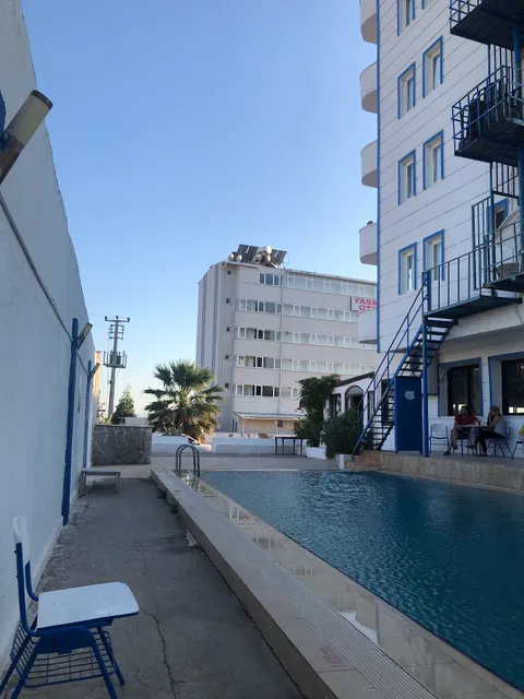 Nora Beach Hotel